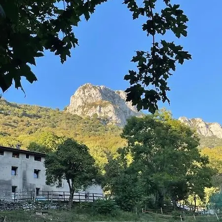 Il Noce * Canzo
